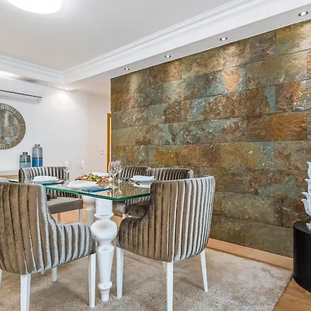 Apartment White House Premium